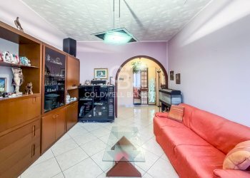 Foto 3 - Trilocale Via Olimpiadi
 
3, Aci Catena - foto 3