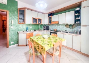 Foto 1 - Trilocale Via Olimpiadi
 
3, Aci Catena - foto 1