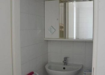 Bagno - Monolocale via Tonale, 15, Gallarate - foto 7