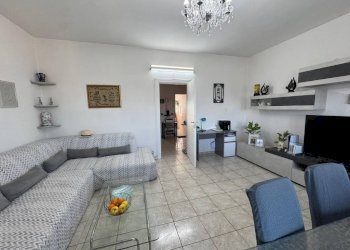 Salone - Trilocale via Varese, 27, Gallarate - foto 12