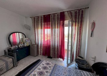 Camera da letto - Three-room apartment via Varese, 27, Gallarate - photo 22