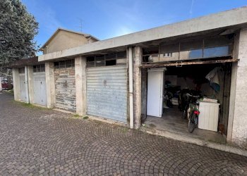 Box auto - Trilocale via Varese, 27, Gallarate - foto 37