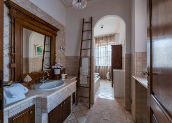 Bagno - Villa piazza Sud America, 2, Carmagnola - foto 18