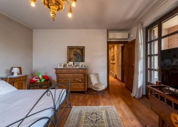 Camera da letto - Villa piazza Sud America, 2, Carmagnola - photo 33