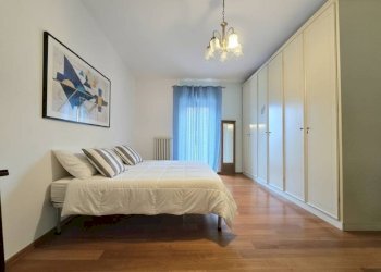 Camera da letto - Independent house via Vittorio Emanuele, Diano d'Alba - photo 3