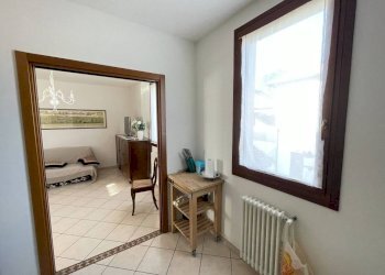 Disimpegno - Quadrilocale via Valle Agosta, Ravenna (zona Porto Corsini) - foto 9