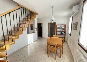 Salone - Quadrilocale via Valle Agosta, Ravenna (zona Porto Corsini) - foto 12