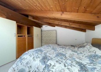 Camera da letto - Quadrilocale via Valle Agosta, Ravenna (zona Porto Corsini) - foto 18