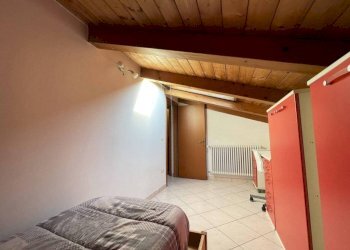 Camera da letto - Quadrilocale via Valle Agosta, Ravenna (zona Porto Corsini) - foto 24