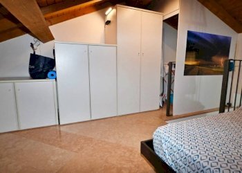 Camera da letto - Trilocale corso Canalgrande, Modena (zona Centro Storico) - foto 18