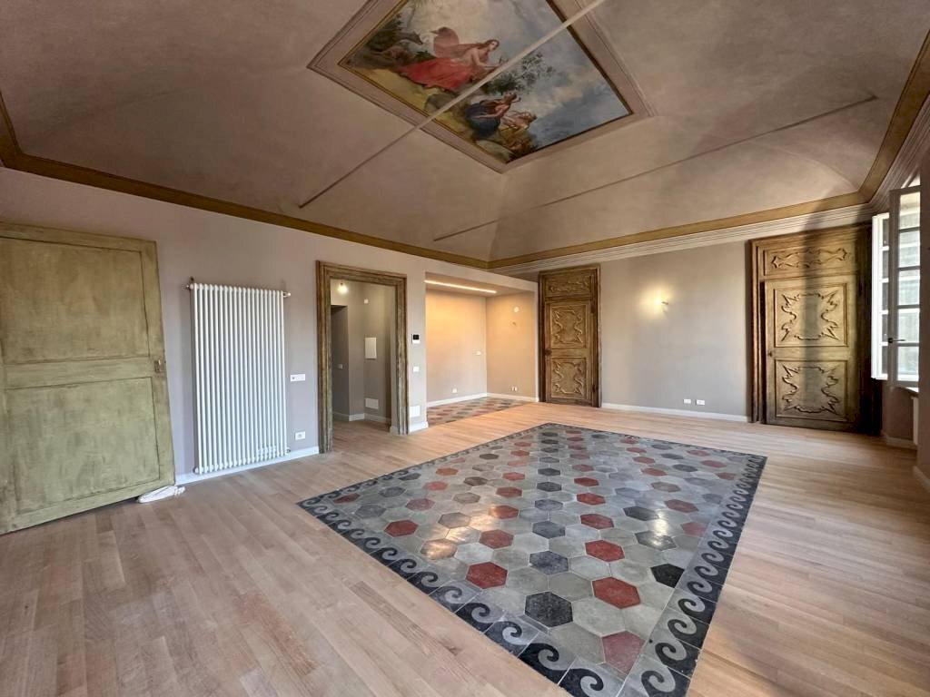 Cucina - Trilocale piazza della Bollente, Acqui Terme - foto 1