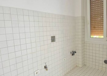 Cucina - Bilocale via Carlo Alberto Pizzardi, Bologna (zona Massarenti) - foto 4