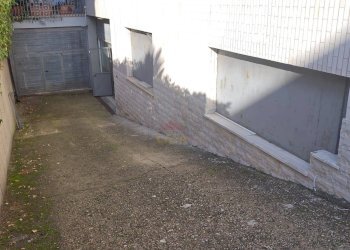 Foto 3 - Attività Commerciale Via Santeramo In Colle, Roma - foto 3