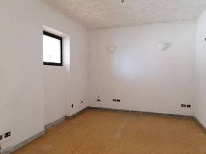 Stanza non arredata - Quadrilocale via Roma, 49, Forano - foto 3