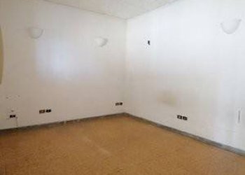 Stanza non arredata - Quadrilocale via Roma, 49, Forano - foto 2