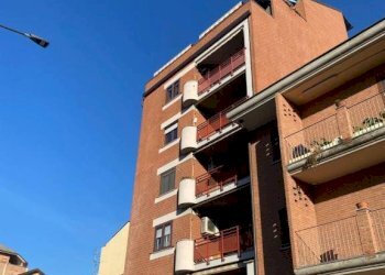 Facciata - Four-room apartment via Gottardo, 199, Torino - photo 3