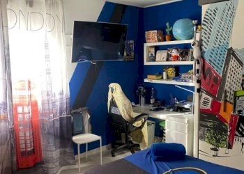 Camera da letto - Four-room apartment via Gottardo, 199, Torino - photo 27