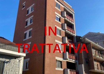 Facciata - Four-room apartment via Gottardo, 199, Torino - photo 1