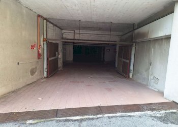 20240319_110558 - Box via Via Luoghi Santi, Genova (zona Borgoratti) - foto 7