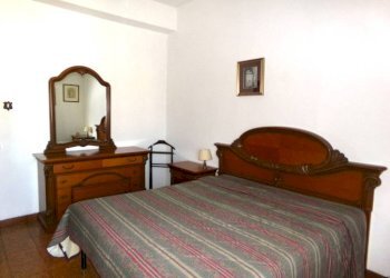 Camera da letto - Three-room apartment via Taigete, 14, Anzio - photo 20