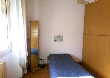Camera da letto - Three-room apartment via Taigete, 14, Anzio - photo 26