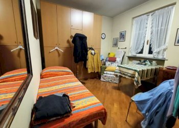 seconda camera doppia piano terra - Villa via ponchielli, Offanengo - foto 11