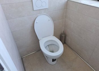 Bagno - Shop via Scornigiana, Pisa (neighborhood Ospedaletto) - photo 11