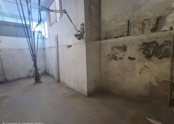 whatsapp image 2025-12-15 at 14.20.47 - Capannone via luigi alessandro parravicini, Roma - foto 12