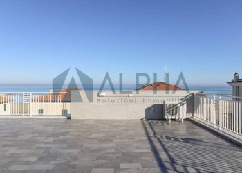 Terrazzo - Bilocale viale Ciro Menotti, Rimini - foto 15