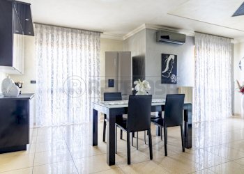 2.jpg - Trilocale Via Nicola Consiglio 4/D, Bisceglie - foto 2