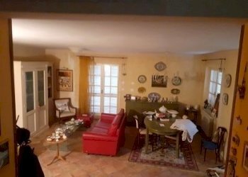 thumbnail_20251001_150646.jpg - Casa semi indipendente Viale XX Settembre 207C, frazione Avenza, Carrara - foto 7