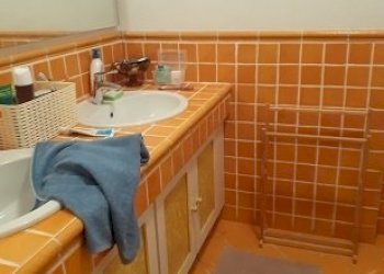 thumbnail_20251001_151840.jpg - Casa semi indipendente Viale XX Settembre 207C, frazione Avenza, Carrara - foto 22