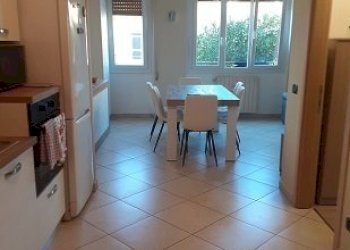 thumbnail_20251013_143554.jpg - Two-room apartment Viale XX Settembre 241, Carrara - photo 5