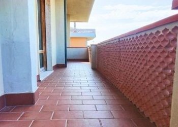 thumbnail_IMG-20251107-WA0056.jpg - Quadrilocale Viale Giovanni da Verrazzano 1, Carrara - foto 10