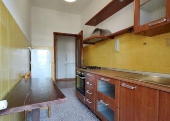 thumbnail_IMG-20251107-WA0058.jpg - Quadrilocale Viale Giovanni da Verrazzano 1, Carrara - foto 11