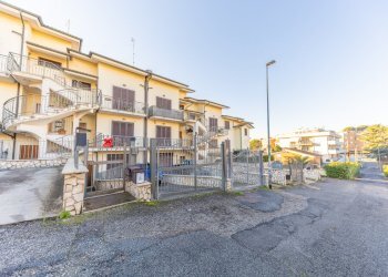 2.jpg - Quadrilocale Mentana - foto 2