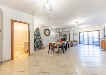 36.jpg - Quadrilocale Mentana - foto 8