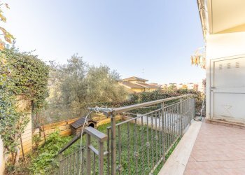 6.jpg - Quadrilocale Mentana - foto 17