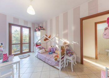 15.jpg - Quadrilocale Mentana - foto 26