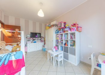 16.jpg - Quadrilocale Mentana - foto 27