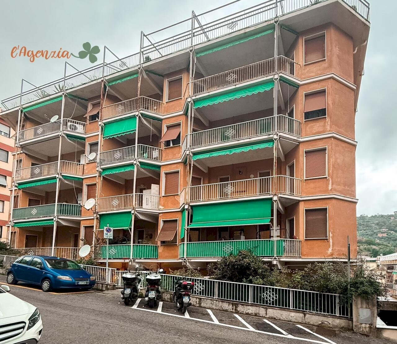 facciata.jpg - Quadrilocale Via Privata Giuseppe Pastine, Santa Margherita Ligure - foto 3