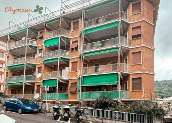 facciata.jpg - Quadrilocale Via Privata Giuseppe Pastine, Santa Margherita Ligure - foto 3