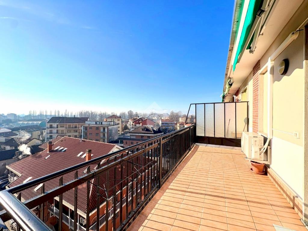 Trilocale Via E. Belli, La Loggia - foto 1