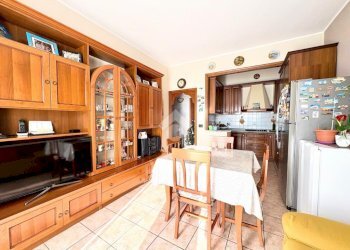 Trilocale Via E. Belli, La Loggia - foto 2