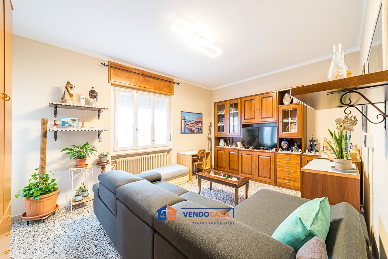 Trilocale Santa Vittoria d'Alba - foto 3