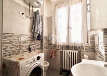 Three-room apartment Via Giovanni Bolognesi, Reggio nell'Emilia - photo 11