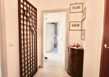 Three-room apartment Via Giovanni Bolognesi, Reggio nell'Emilia - photo 33