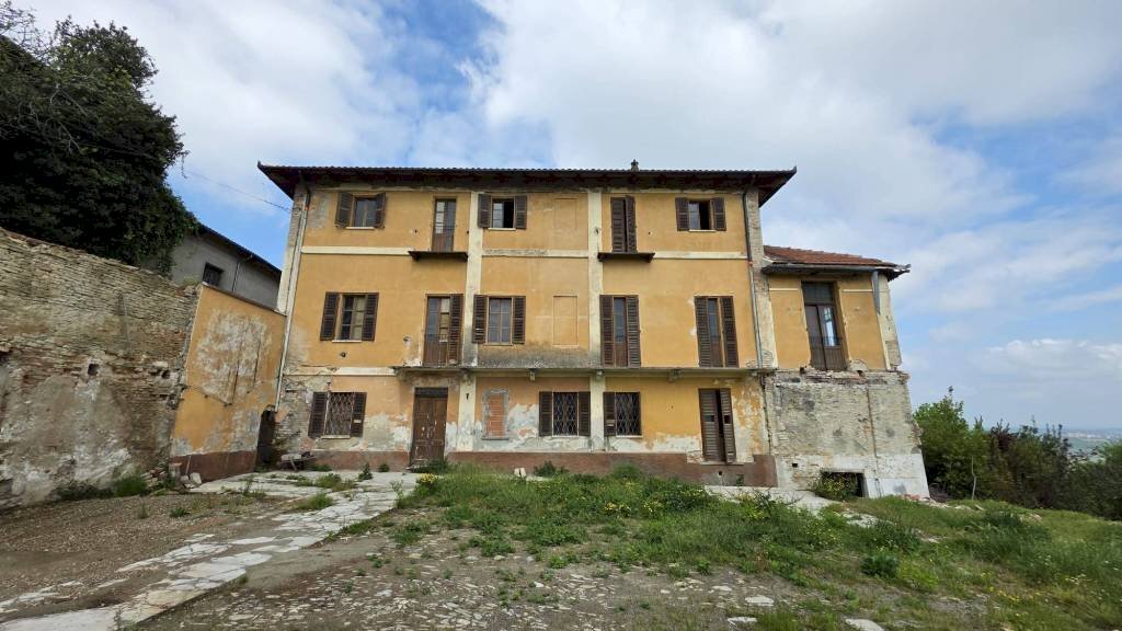 Facciata - Rustic via Angelo Brofferio, Calosso - photo 1