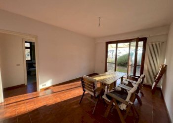 Salone - Quadrilocale via Nino Costa, Chieri - foto 9