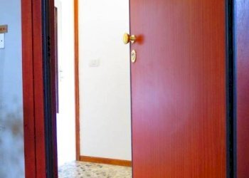 Ingresso - Three-room apartment viale Piacenza, 45, Parma (neighborhood Pablo) - photo 2